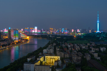 2012款迈锐宝参数配置(动力系统没升级，真的颠覆了自己？ams车评网试驾雪佛兰迈锐宝)